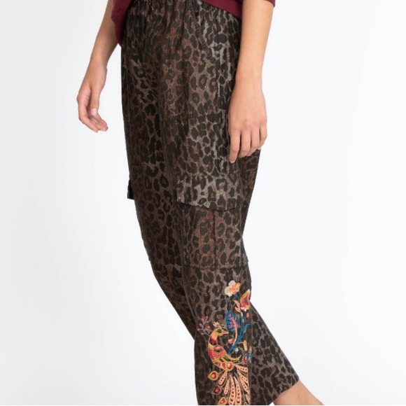 Johnny Was Shuri Cargo Pants- XL - NWT - Picture 3 of 15